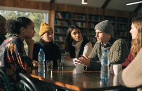 ESL Classes with Evergreen Valley College (EVC) - ESL 501: Reading & Writing 1 at Edenvale Library
